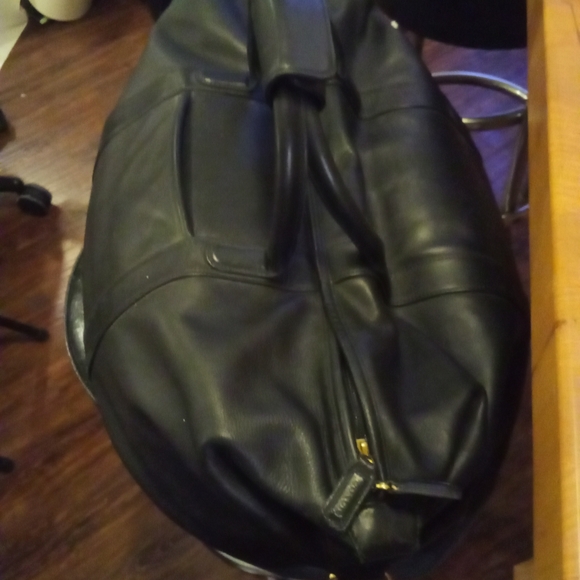 COACH Black Leather Duffle Bag approx. 22" - Picture 8 of 13